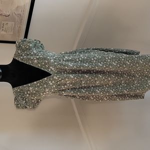 Floral green dress‎ Womens small